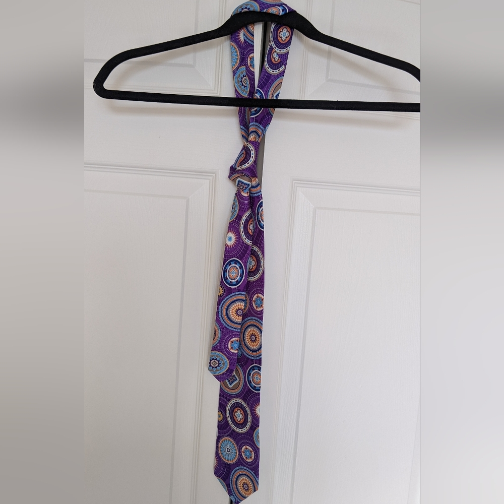 Geoffrey Beene Silk Tie